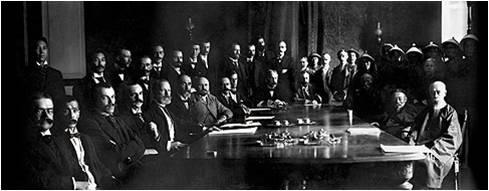 Protocolo Boxer, entre o Império Qing e os Aliados estrangeiros (incluindo o Reino Unido, os EUA, Itália, França, Alemanha, Áustria-Hungria, Rússia e Japão)