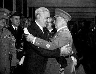 Mesmo na fase inicial do conflito, Salazar intuía já a importância da guerra que deflagrara em Espanha para a manutenção e prosperidade do Estado Novo